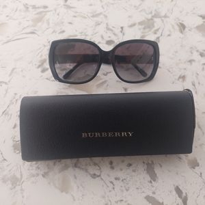 Burberry sunglasses